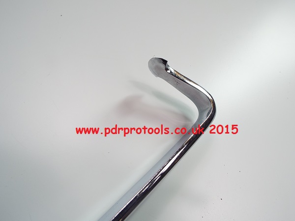 Wheel arch repair tool