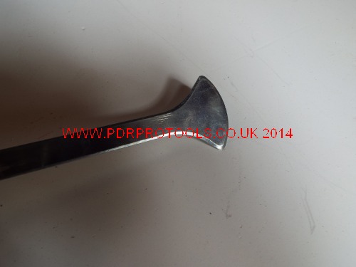 Broad Head Whale Tail, 32.0mm x 20" Shaft,(Flexible). Broad Head Whale Tail, 32.0mm x 20" Shaft,(Flexible).